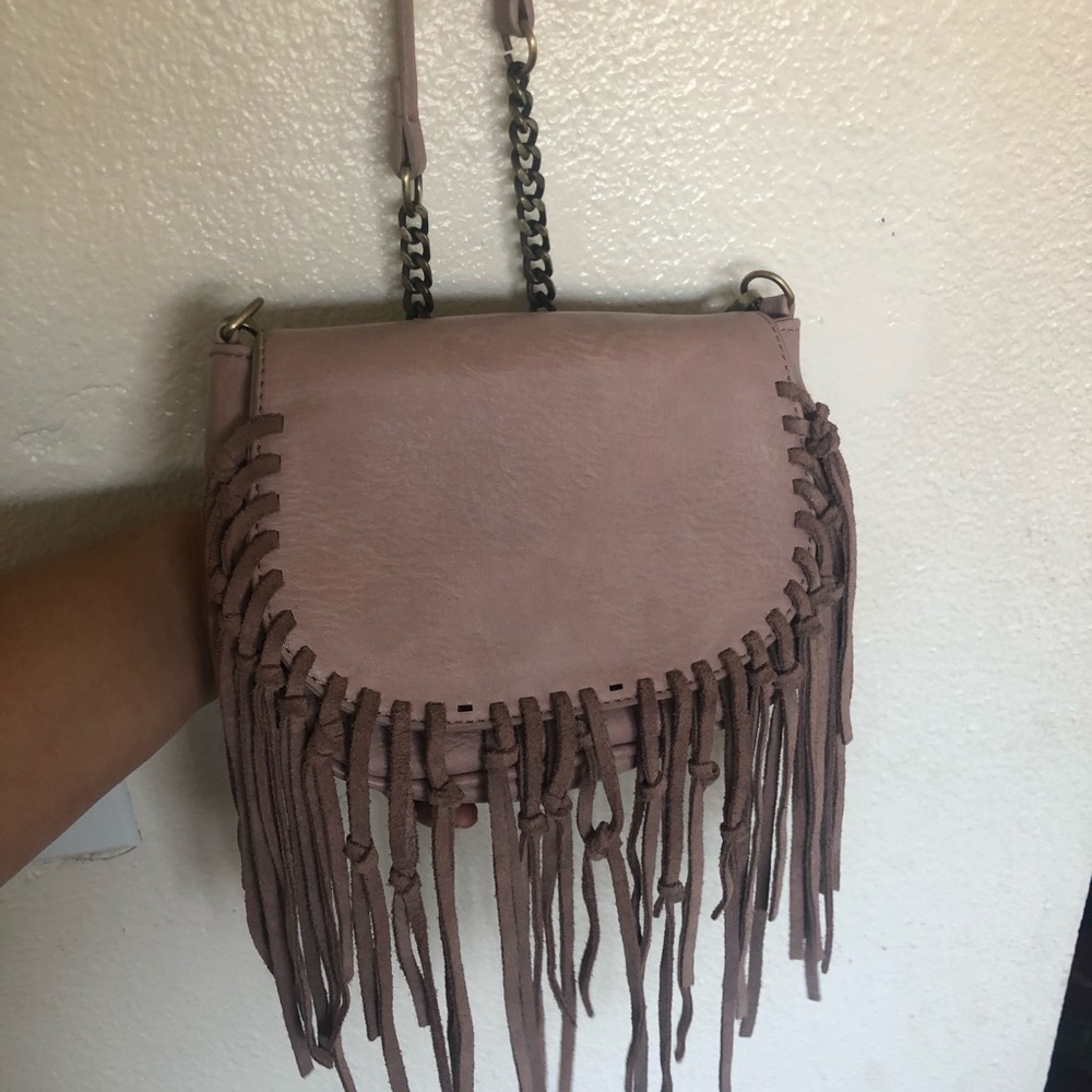 Antik kraft link fringe crossbody purse